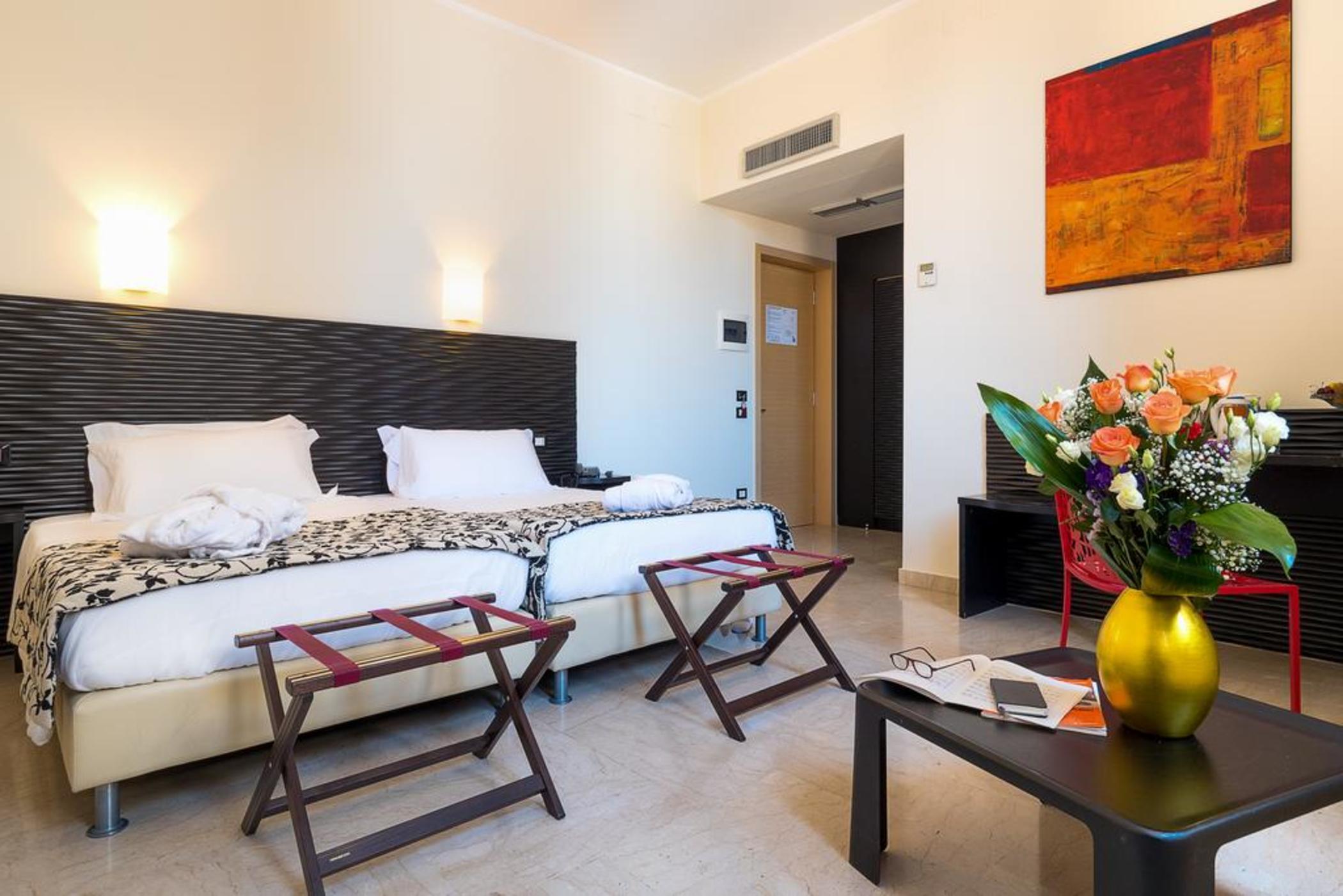 Hotel Garibaldi Palermo Esterno foto