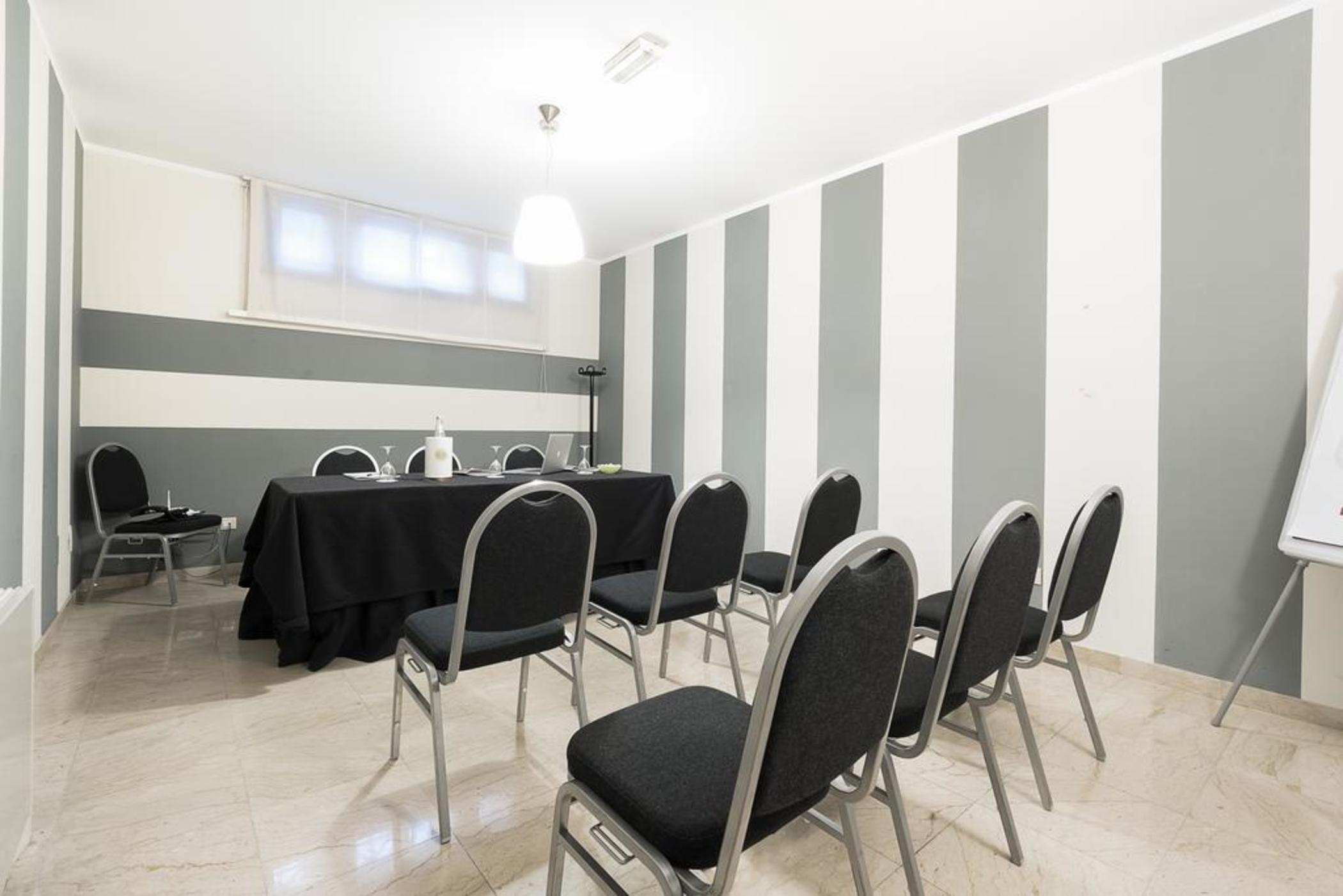 Hotel Garibaldi Palermo Esterno foto