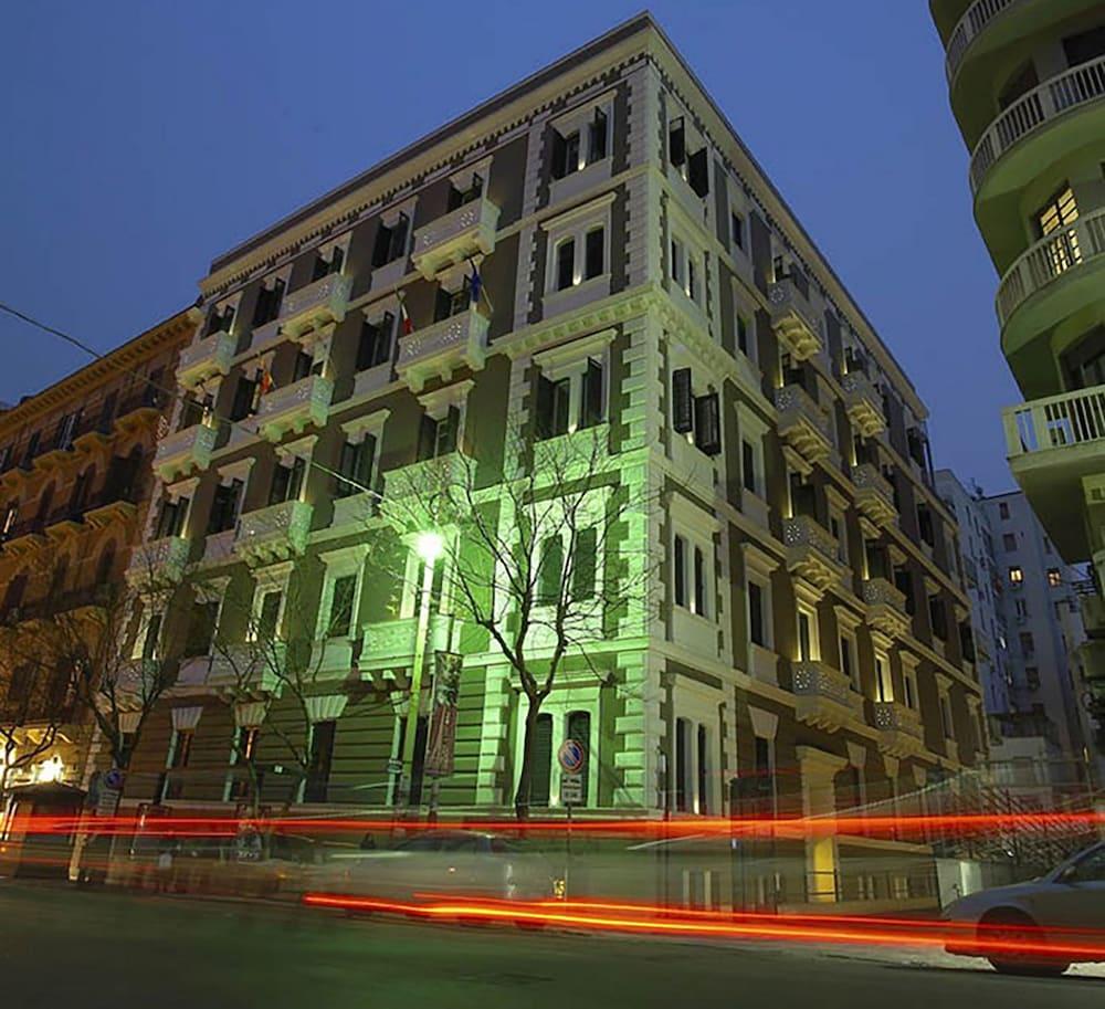 Hotel Garibaldi Palermo Esterno foto