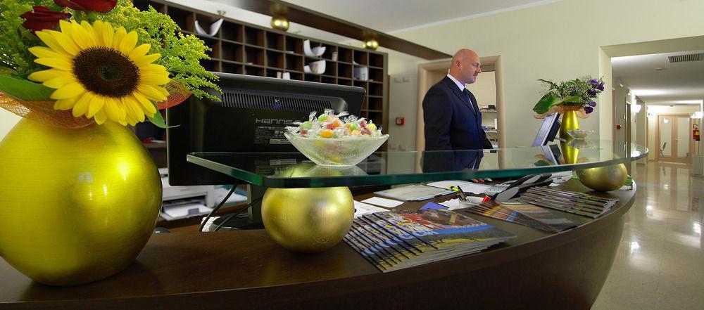Hotel Garibaldi Palermo Esterno foto